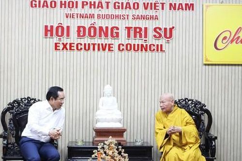 Chủ tịch UBND TPHCM Nguyễn Văn Được thăm, chúc Tết chức sắc tôn giáo tiêu biểu