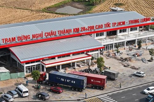 Đẩy nhanh xây dựng trạm dừng nghỉ cao tốc Bắc – Nam phục vụ người dân dịp Tết