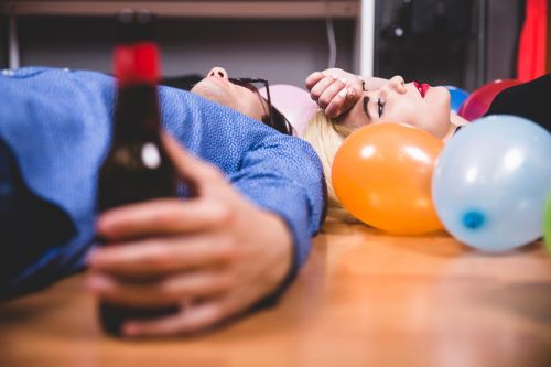 Say rượu rồi ngủ ngay: Sai lầm tai hại nhiều người vẫn làm