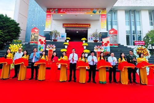 Khai mạc Hội Báo Xuân 'An Giang vươn mình cùng đất nước'