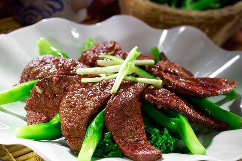 Nội tạng động vật có hàm lượng cholesterol cao, cực hại sức khỏe tim mạch? Bác sĩ nói: Nhầm to! Có 4 loại nội tạng là nguồn dinh dưỡng tuyệt vời