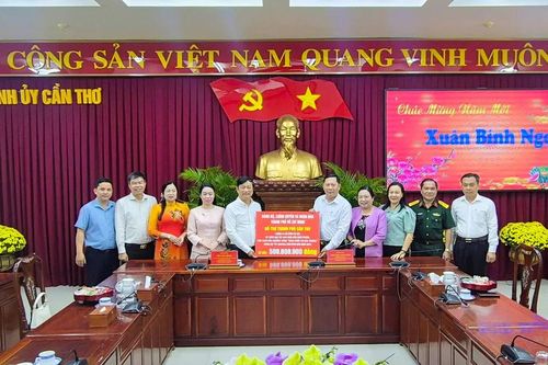 TPHCM hỗ trợ 500 triệu đồng thực hiện an sinh xã hội tại Cần Thơ