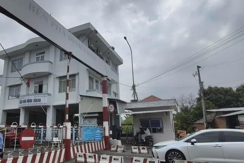 Phà Đình Khao điều thêm phà 200 tấn, đảm bảo thông suốt dịp tết