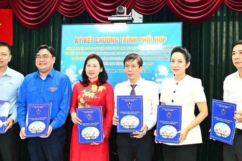 Đẩy mạnh tuyên truyền, nhân rộng các điển hình tiên tiến tại TPHCM