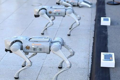 Mexico tung biệt đội chó robot K9-X bảo vệ World Cup 2026