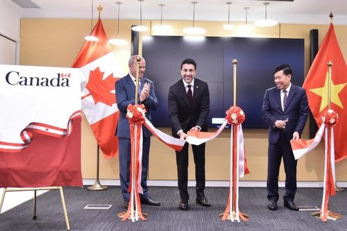 Khánh thành trụ sở mới Đại sứ quán Canada tại Hà Nội, tăng cường gắn kết Đối tác toàn diện Việt Nam-Canada