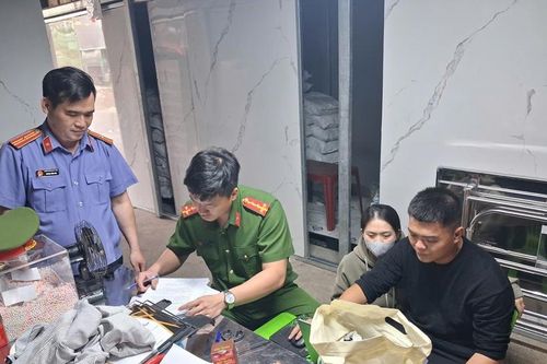 Phê chuẩn khởi tố, bắt tạm giam các đối tượng sản xuất, buôn bán hàng giả