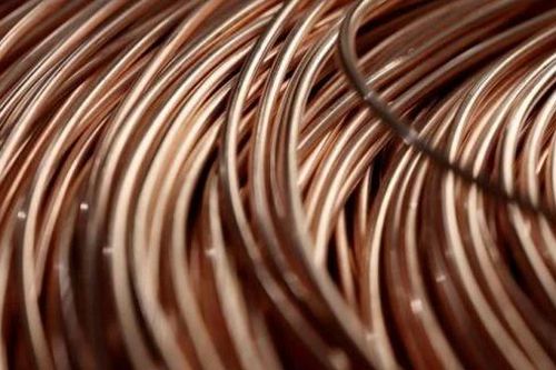 Giá đồng tiếp đà tăng nhờ triển vọng nguồn cung thắt chặt