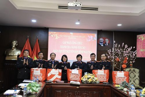 Thanh tra VKSND tối cao gặp mặt tri ân và chúc Tết công chức đơn vị