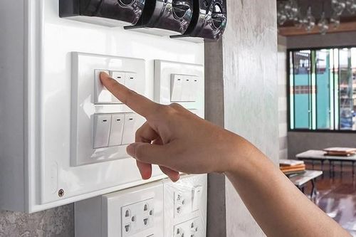 Một số thiết bị nên bật suốt Tết để tránh rắc rối không đáng có
