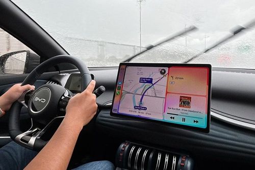 Tết đi xa bằng ô tô điện: Vì sao nên cân nhắc kỹ?