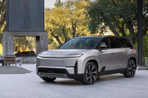 Toyota Highlander thế hệ mới chỉ có bản thuần điện