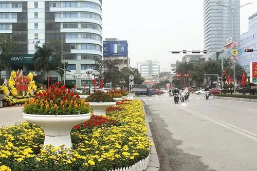 Chỉnh trang đô thị đón xuân về