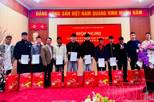 Trao 850 quyết định gọi công dân nhập ngũ năm 2026