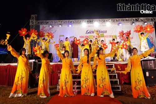 Sôi nổi liên hoan văn nghệ và ẩm thực xã Bắc Ninh Hòa