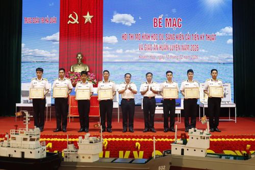 Trung đoàn 196 Hải quân bế mạc hội thi mô hình học cụ, sáng kiến cải tiến kỹ thuật và giáo án huấn luyện năm 2026