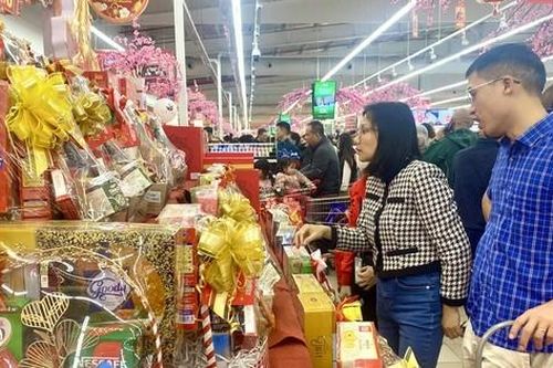 Thị trường bánh kẹo, giỏ quà Tết 2026: Hàng Việt chiếm ưu thế