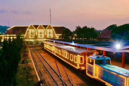 Kỳ vọng hồi sinh tuyến đường sắt huyền thoại vượt mây ngàn