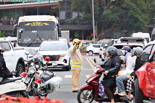 Phân luồng các loại xe vào trung tâm Đà Lạt, giảm nguy cơ ùn tắc dịp Tết