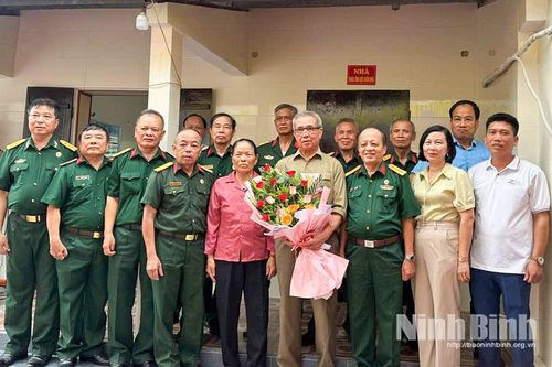 Xuân ấm trong những mái nhà thắm tình đồng đội