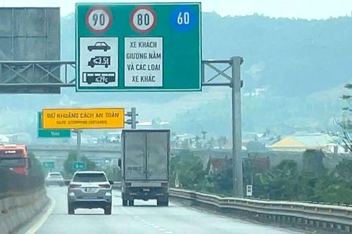Điều chỉnh tốc độ tối đa trên nhiều tuyến cao tốc