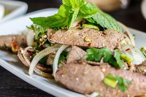Bộ phận của lợn bị chê 'độc', nhiều nhà vứt thẳng tay: Sự thật khiến không ít người tiếc đứt ruột