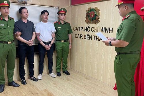 Bắt khẩn cấp Mã Thanh và Ngô Duy Đông vụ tài xế xe Bentley đuổi đánh người ở TPHCM