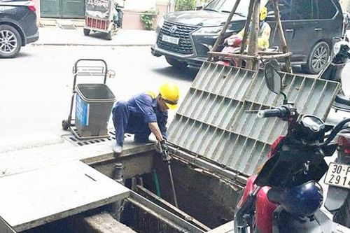 Ứng phó với ngập úng đô thị:Giải pháp trước mắt và bài toán căn cơ dài hạn