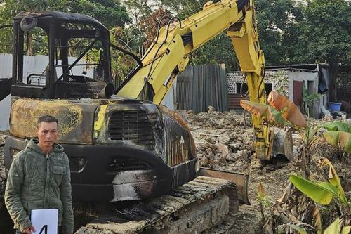 Bắc Ninh: Bắt đối tượng đốt máy xúc do mâu thuẫn làm ăn