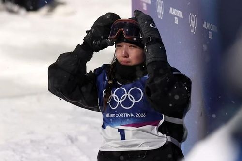 Nữ sinh 17 tuổi làm nên lịch sử tại Olympic mùa Đông