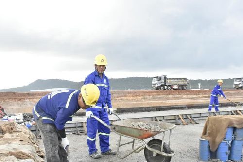 Xuyên tết thi công công trình phục vụ Hội nghị APEC 2027