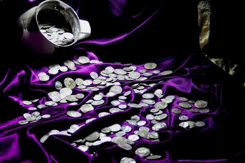 Khám phá hơn 1.100 đồng xu cổ được khai quật tại Tarsus