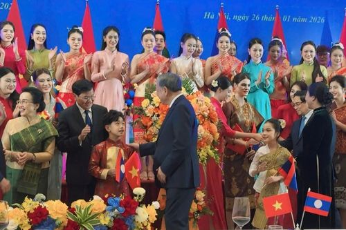 Nam vương nhí thế giới Bùi Khâu Minh Triết ghi dấu ấn rực rỡ trong năm 2025