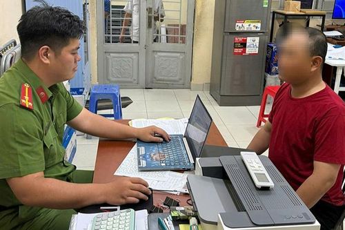 Triệu tập bảo vệ Khu đô thị Vạn Phúc vụ hăm dọa tài xế Xanh SM