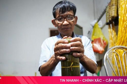 Gói giò bột - gói trọn hương vị Tết quê ở Hà Tĩnh