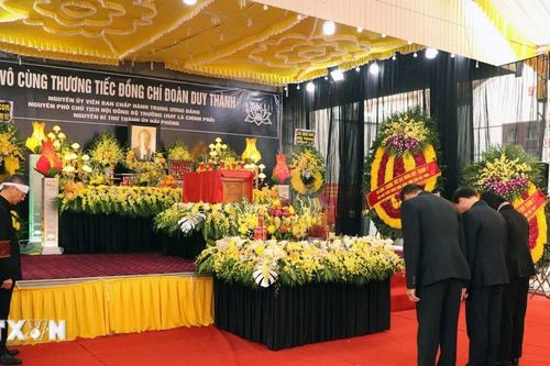Lễ an táng nguyên Phó Chủ tịch Hội đồng Bộ trưởng Đoàn Duy Thành tại quê nhà