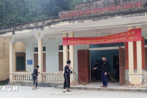Tuyên Quang: Xuân về Bản Giáng, mang theo niềm vui với đồng bào dân tộc Nùng