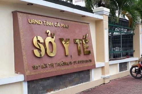 Nhân viên y tế Cà Mau chính thức hết cảnh 'ngóng' lương