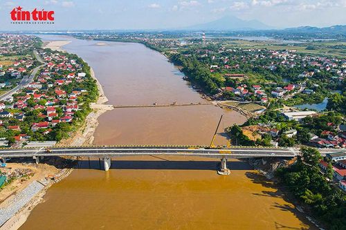Bộ Xây dựng công bố kết thúc tình huống khẩn cấp thiên tai tại cầu Phong Châu, Phú Thọ