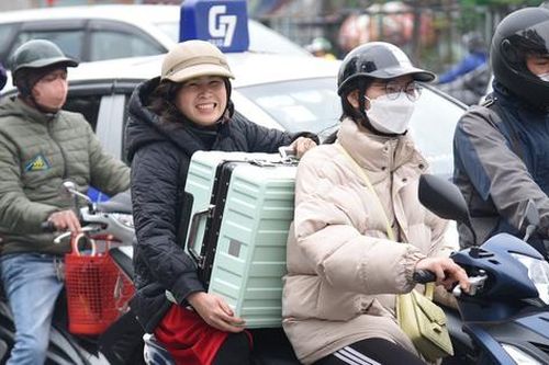 Những lưu ý khi đi xe máy về quê ăn Tết