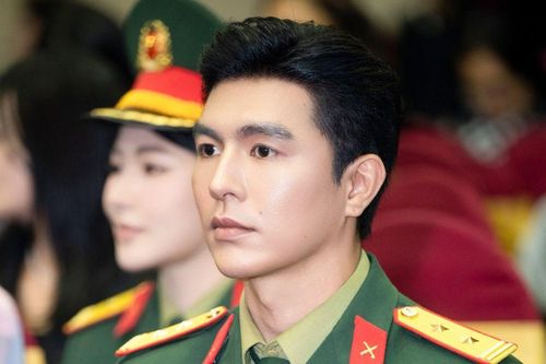 Khá khen cho Steven Nguyễn