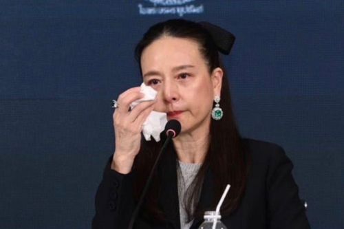 Đã kết thúc với Madam Pang