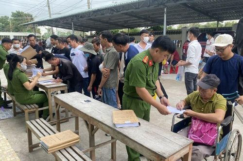 Ngày trở về đúng dịp tết: Niềm vui của những người từng lầm lỗi