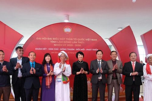 Mùa xuân đại đoàn kết