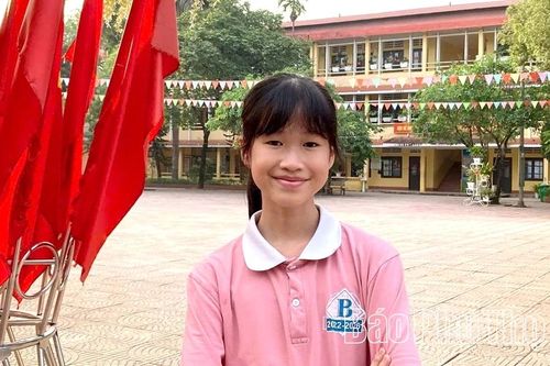 Đặng Vũ Châu Anh - thủ khoa từ niềm say mê