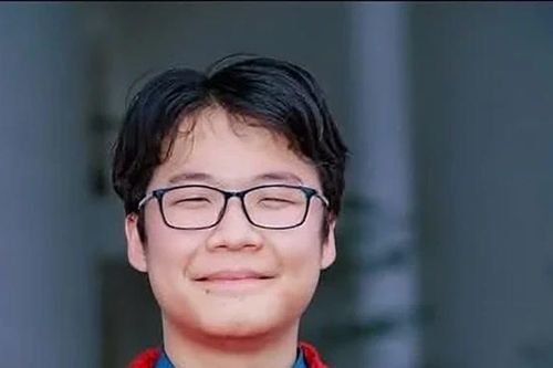 Một học sinh Trường THPT Chuyên Vĩnh Phúc được triệu tập tham dự Kỳ thi Olympic Toán học châu Á - Thái Bình Dương