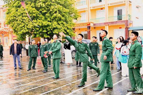 Xuân ấm tình quân dân ATK Thái Nguyên