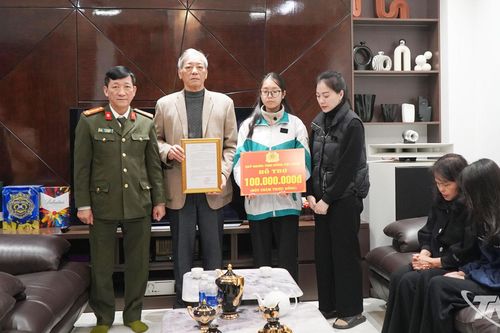 Truy thăng cấp bậc hàm đối với cán bộ Công an hy sinh trong khi làm nhiệm vụ