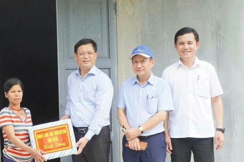 Xuân về bên những mái ấm nghĩa tình