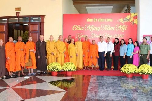 Vĩnh Long: Ban Trị sự GHPGVN tỉnh thăm, chúc Tết lãnh đạo Tỉnh ủy và các cơ quan